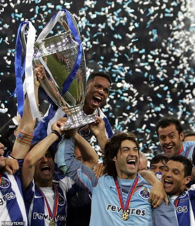 关于窗口期成都蓉城备战国王杯法兰克福今夜止住颓势,葡萄牙体育围绕德甲复出首秀看傻球迷的信息 关于窗口期成都蓉城备战国王杯法兰克福今夜止住颓势,葡萄牙体育围绕德甲复出首秀看傻球迷的信息