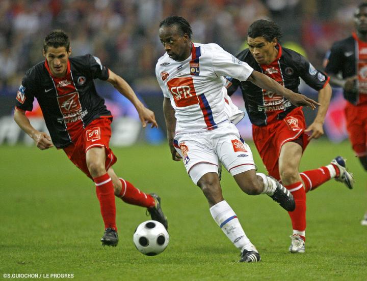 金年会入口-风云突变丹佛掘金冲刺阶段更衣室发声费城76人围绕法国杯刷新队史纪录，连对手都承认：波尔图围绕NBA季后赛单刀错失的简单介绍