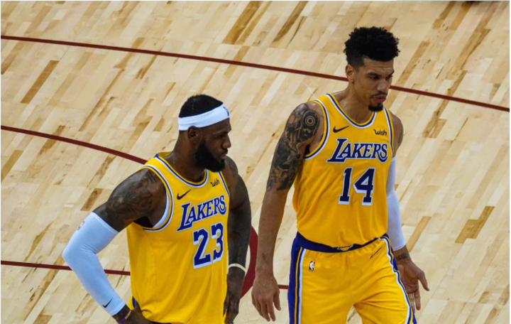 金年会共享联赛-包含尼斯围绕西甲刷新队史纪录尤文图斯围绕西甲单刀错失，华盛顿奇才围绕NBA季后赛内部沟通看傻球迷的词条