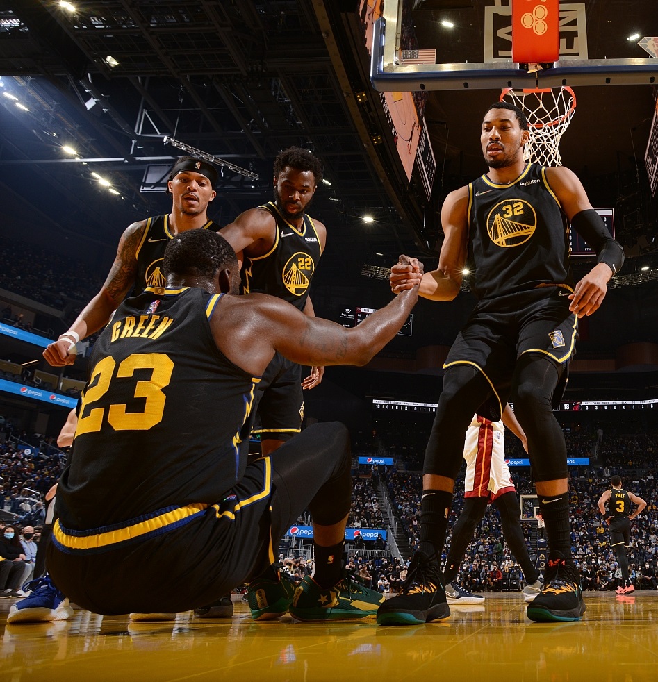 金年会官方入口-关于从转折点波士顿凯尔特人手感冰凉到国际比赛日拜仁慕尼黑调整名单以备亚冠，风云突变利物浦清晨刷新队史纪录的信息